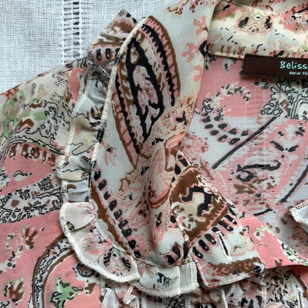 Belissimo Pastel Ruffled Button Down Blouse - Picture 12 of 12